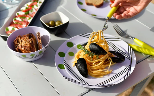 Berger Dots Melamin Geschirr-Set 16-tlg. Grün - Image 2